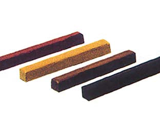 Cera per mobili in barrette - noce scuro - restaura sia il colore che le crepe, scalfiture, fori ecc.