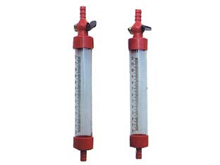 Livella ad acqua - contenitori in plastica infrangibile graduazione in millimetri, rubinetti terminali