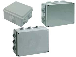 Scatola stagna con coperchio e passacavi - mm.100x100x50 6 passacavi (005) IP65 - realizzata in tecnopolimeri termoresistenti, ottima resistenza agli agenti atmosferici e chimici, protezione contro la scossa...