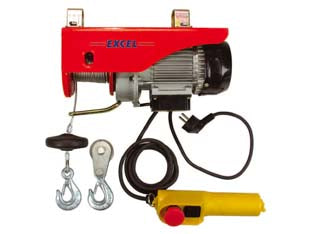 Paranco elettrico kg.125-250 500w cavo mt.12 - 500w di potenza, tensione 230-50 Hz, portata kg.125 a cavo singolo max altezza mt.12 con velocità di sollevamento di 8 mt/m...