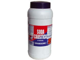 Soda caustica a scaglie - Kg.1 - in barattolo utilizzo: per disincrostare, sgrassare e pulire a fondo superfici legnose, ferrose e per uso domestico