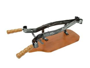 Porta prosciutto a cerniera in ferro con base in legno - cm.19x62x17h. - base in legno antiscivolo