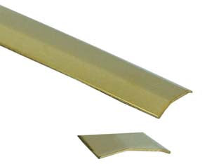 Piaggia autoadesiva profilo universale in ottone - cm.93x3 - cm.93x3 ottonata terminale: progettato per eliminare qualsiasi dislivello creato dalla posa di un pavimento nuovo sopra uno...