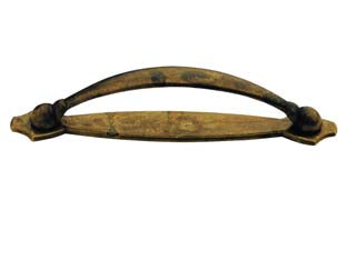 Maniglie per mobili fisse mod.18900 in ottone anticato - mm. 89x18h. - interfori mm.64 - Nessuna Descrizione per questo prodotto