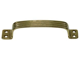 Maniglia rigata in ottone lucido - mm.140x25h. - interfori mm.130 - Nessuna Descrizione per questo prodotto