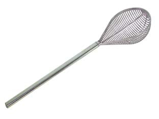 Colapomodoro in alluminio - cm.70 (art.00134) - utile per ergere da un recipiente il pomodoro o qualsiasi altro alimento, coppa realizzata interamente in alluminio UNI 50 pr...