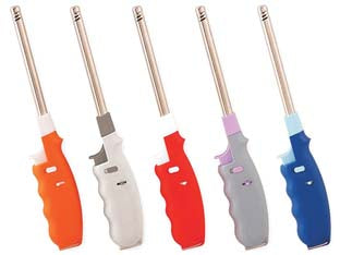 Accendigas a fiamma flicker - cm.25, colori assortiti - con accensione piezoelettrica e regolazione della fiamma, ricaricabile, con chiusura di sicurezza, beccuccio prolungato idea...