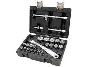 Chiavi a bussola esagonali in valigetta art.923 e/c25 - conf.pz.25 composta da: 17 chiavi a bussola da mm.8 a mm.32 (8-9-10-11-12-13-14-15-16-17-18-19-20-21-22-23-24-27-30-32) + 1...