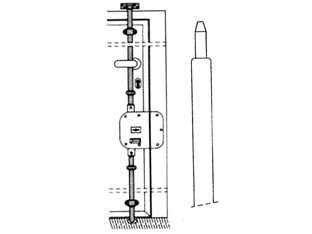 Asta telescopica diritta per serratura triplice 90-01 - ø mm.18 (90-01) - in acciaio verniciato con finale cementato, regolabile: 1 da cm.81/130, 1 da cm.94/140