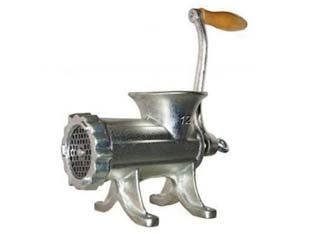 Tritacarne a mano in ghisa stagnata - n°32 (art.8684N) - corpo ed elica in ghisa stagnata per uso alimentare, dotato di piastra con fori da ø mm.4,5 e coltello con ampia superficie a...