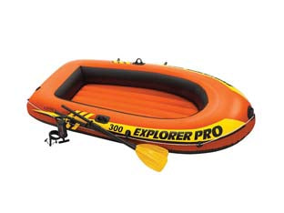Canotto gonfiabile con tre camere daria explorer pro 300 +6 anni - cm.244x117x36h. - peso kg.7,80 (58358) - realizzato in PVC, spessore mm.0,40 in tre camere d'aria con doppia valvola, fondo gonfiabile per un maggiore confort e rigid...