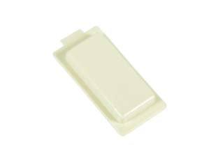 Copriforo modulo liscio venus - (7088.SF) - copriforo 1 posto, colore avorio RAL 9001, monta su tutte le placche MILLENNIUM e compatibile con la serie 'MAGIC' e similari