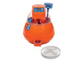 Incubatrice covatutto digitale automatica 16l pro da 16 uova - cm.31,5x27,5x31,5h. (16L PRO) - nuova incubatrice covatutto 16L Pro, super compatta, la scocca superiore supporta un display digitale dal quale impostare la ...