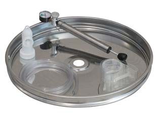 Galleggiante ad aria inox completo - ø mm.990 per contenitore inox da lt.1000 - completo di sistema gonfiaggio e valvola di sfiato e camera d'aria, - galleggianti fino a lt.500 spessore acciaio inox mm.0,6...