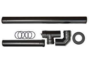 Kit installazione base per stufe a pellet nero opaco pesante mm.1,2 - ø cm.8 - composto da: pz.1 tubo pellet ø cm.8x100, pz.1 tubo pellet ø cm.8x50, pz.1 gomito 90° ø cm.8, pz.1 tubo a T ø cm.8, pz.1 tap...