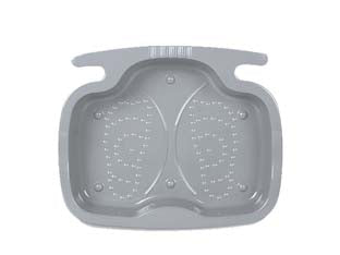 Vaschetta lavapiedi per piscina cm.56x46x9h. - capacità lt.11,5 - peso kg.7,3 (29080) - riduce i detriti di sporco dai piedi prima di entrare nella piscina, si monta facilmente agganciandola alla base della scalet...