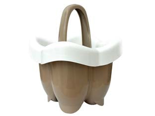 Scolaposate con salvagoccia in plastica - ø cm.22x15,5h. - in plastica, con quattro scomparti e con salvagoccia, colori assortiti