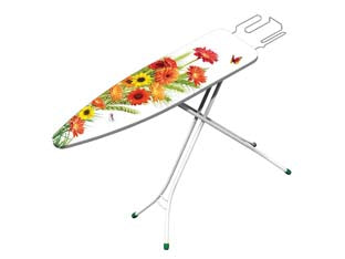 Asse da stiro junior poggiaferro in filo cromato - aperto cm.135x33x90h. - chiusa cm.33x4,5x142,5h. - peso Kg.3,73, telaio inferiore in tubo ø mm.19 acciaio verniciato, regolabile in altezza, copriasse 100% cotone con imbottitu...