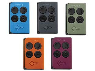 Radiocomando i.am 128 - verde oliva/nero (CRKE25504 90) - duplica radiocomandi a codice fisso e rolling con frequenze da 433,92 a 868,35 MHz, compatibile con Easy Scan Plus e software...