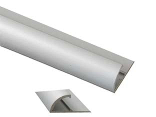 Piaggia adesiva pavimento ferma passatoia in alluminio argento - cm.73x26 - profilo che consente di rifinire i bordi di pavimenti in moquette in modo pratico e veloce, grazie alla sua sezione la moquet...