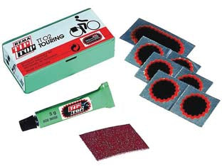 Kit riparazione bici tt 02 - kit riparazione biciclette composto da: pz.6 pezze F 1 ø mm.25, pz.1 pezza a F 2 mm.50x25, pz.1 tubetto mastica SVS-VULC gr....