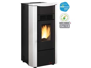 Stufa a pellet giusy plus 5.0 canal. 7,5 kw bianca (conto termico) - misure cm.49,8x49x102,20h. - peso Kg.96 - 3,3/8,1 kw potenza termica globale, 3,0/7,5 Kw potenza nominale utile per mc.215 riscaldabili, rendimento 90,2%-92,2%, consum...