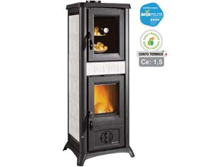 Stufa a legna gemma con forno 7,2 kw elegance bianco (conto termico) - misure cm.46,0x49,5x120,7h. - peso Kg.125 - 8,3 kw potenza termica globale, 7,2 Kw potenza nominale utile per mc.200 riscaldabili, tubo uscita fumi ø cm.12, rendimento 8...