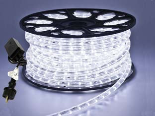 Tubo luminoso 1200 led 3viebianco freddo usi int.est c/gioco luci mt50 - mt.50 - tensione 220-250v-50Hz, con spina SCHUKO, grado di isolamento IP44