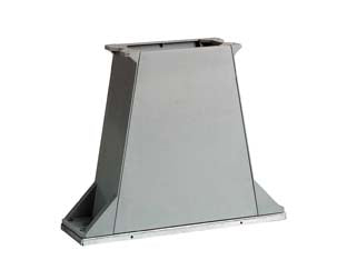 Basamento bc10 per armadi con telaio tc5/a - cm.70x22x50h. - basamento in resina sintetica per contenitori per forniture fino a 30 KW, grado di protezione IP 34D secondo CEI EN 60529, gr...