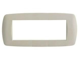 Placca 6 posti millennium avorio - 6 posti - mm.199x84h. (7846.TA) - finitura in tecnopolimeri, per scatole rettangolari standard, per supporti serie ONDA, AQUA, ARC, fissaggio a scatto, colore ...
