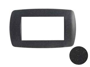 Placca 4 posti millennium nero flash - 4 posti - mm.148x84h. (7844.T.N) - finitura in tecnopolimeri, per scatole rettangolari standard, per supporti serie ONDA, AQUA, ARC, fissaggio a scatto, colore ...
