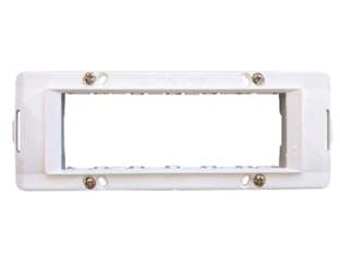 Supporto per placche 6 posti aqua - 6 posti - (7726.B) - supporto per placche serie CLASSIC, MILLENNIUM, DOMUS, per scatole rettangolari , colore bianco