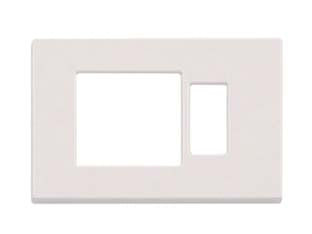 Placca combinata foro schuko quadro + 1 posto venus - mm.115x80h. - (1869.B) - in resina, fissaggio a pressione su supporti rettangolare 3 posti serie VENUS e 'MAGIC', colore bianco RAL 9010