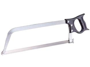 Seghetto macellaio - cm.45 - telaio mm.22x7 - in acciaio lucido, lama in acciaio inox, impugnatura nera in pvc infrangibile, telaio in acciaio piatto, tensione lama con da...