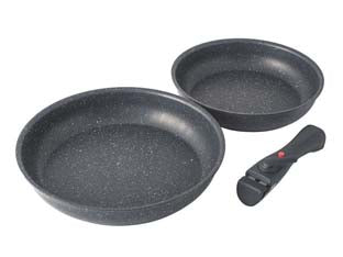 Set 2 padelle bolzano - cm.24-28 - rivestimento antiaderente a 4 strati rinforzato con particelle minerali, rivestimento esterno ad alta resistenza termica, fon...