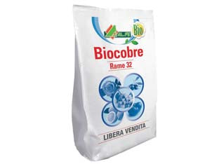 Concime biocobre rame 32 - kg.1 in sacco - concime CE, miscela di micorelementi Rame (Cu) ossicloruro 32% e Manganese (Mn) soflato 0,7%, concime fogliare a base di ossi...