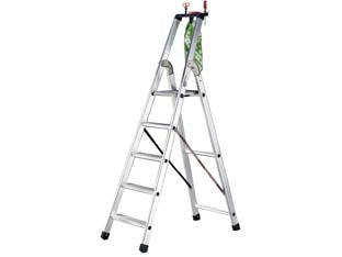 Scala in alluminio quadra en131 - 7 gradini cm.56x11,5x219h (159h pedana) kg.8,3 - scala di sicurezza in alluminio costruita secondo le normative europee EN131, DLgs 81/08, portata max Kg.150, pedana antisciv...