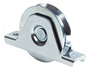 Ruota cancelli gola v supporto inferiore art.335 - ø mm.100 supporto mm.155 - ruota acciaio, supporto interno inferiore, gola a V
