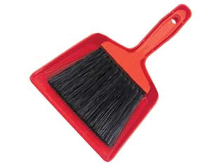 Paletta immondizia polvere + scopino - cm.18 - Paletta plastica, scopino supporto plastica, fibre sintetiche, foro per appendere